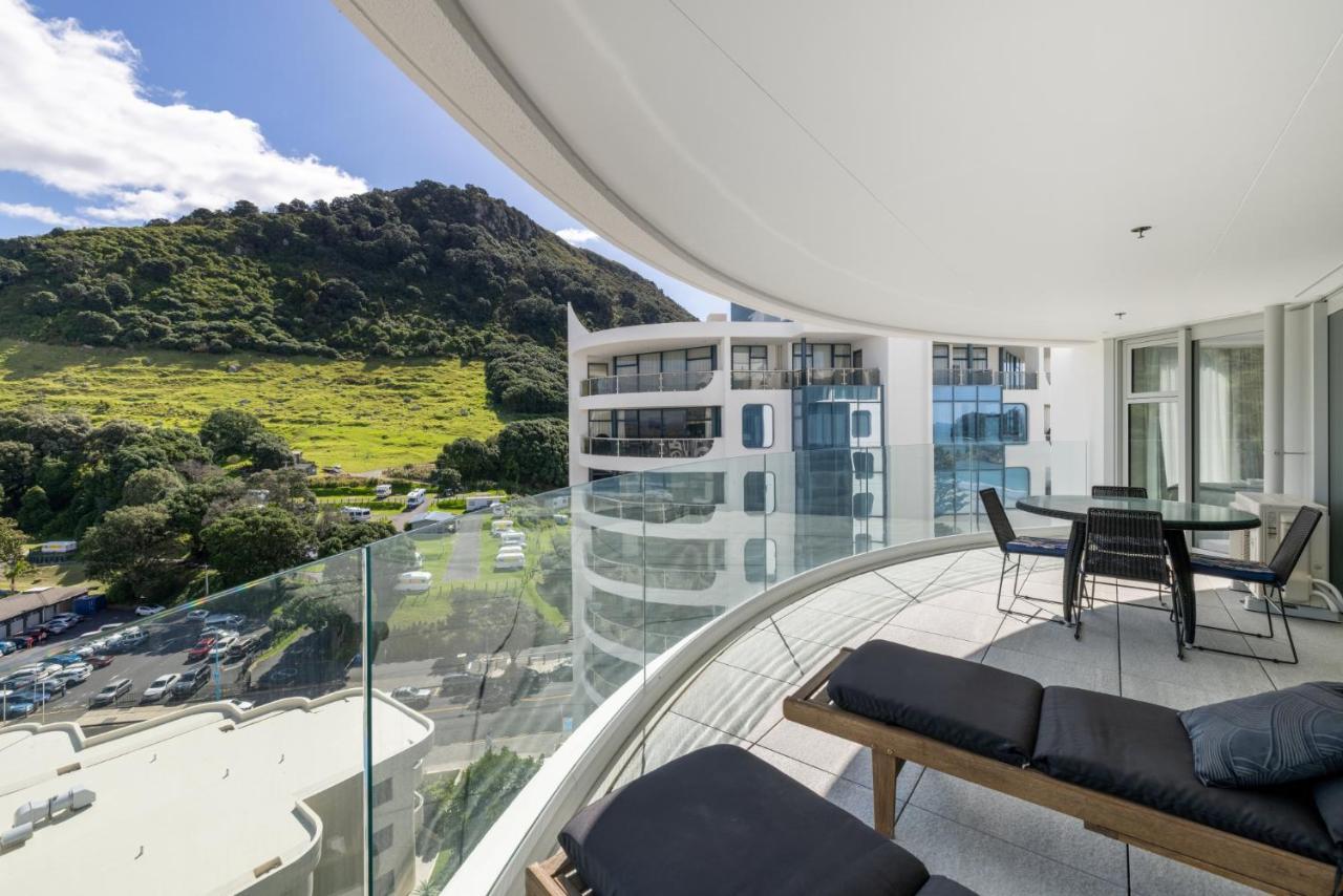 Oceanside Apartment With Iconic Views Mount Maunganui Exterior photo