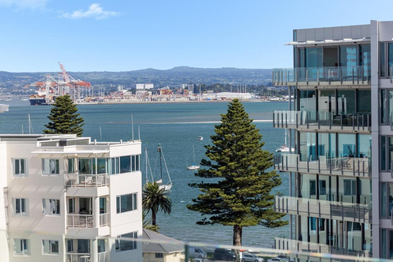 Oceanside Apartment With Iconic Views Mount Maunganui Exterior photo